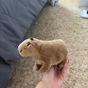 capybara plushy